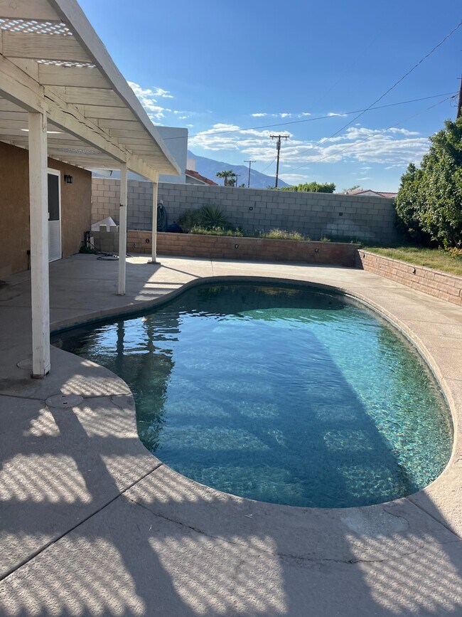 Building Photo - 67760 Garbino Rd