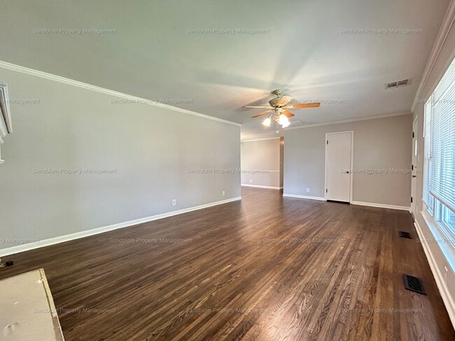 Building Photo - FOR LEASE | Mid-town Tulsa | 3 Bed, 2 Bath...