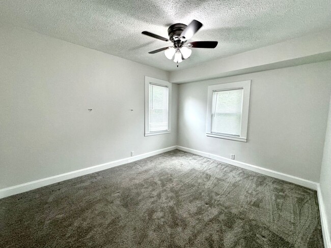 Building Photo - Updated & Move-In Ready Home for Rent – 2B...