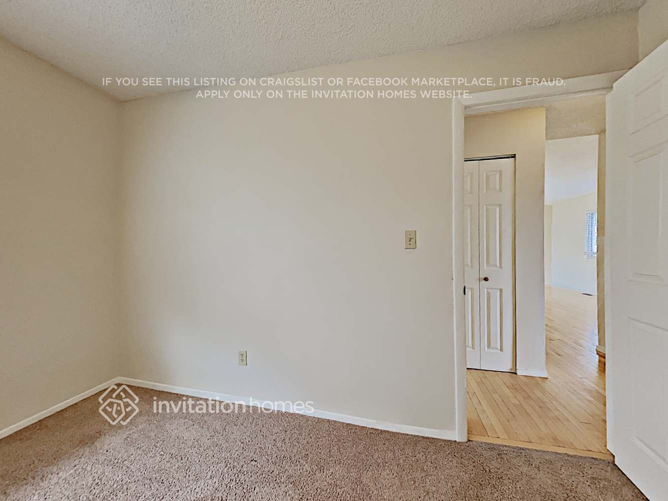 Building Photo - 7210 Shavano Ct