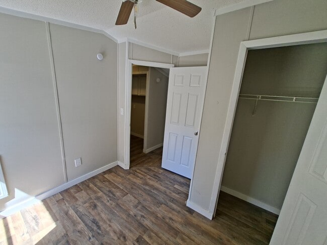 Building Photo - 292 Pittsburg Landing
