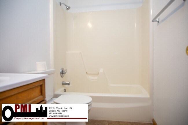 Building Photo - 1748 N 27th St