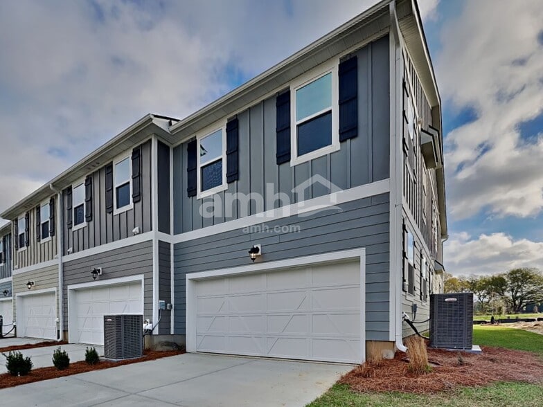 Building Photo - 108 Slice Dr