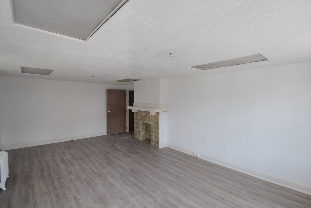 Building Photo - 505 South Ave