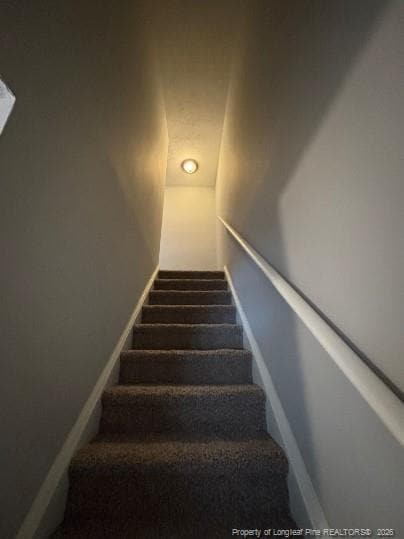 Building Photo - 5713 Aftonshire Dr