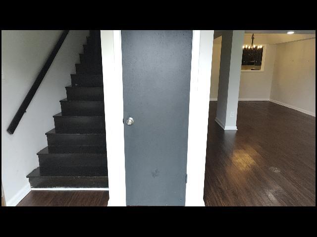 Building Photo - 401 Club Rd