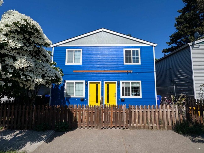 Building Photo - 9841 N Lombard St