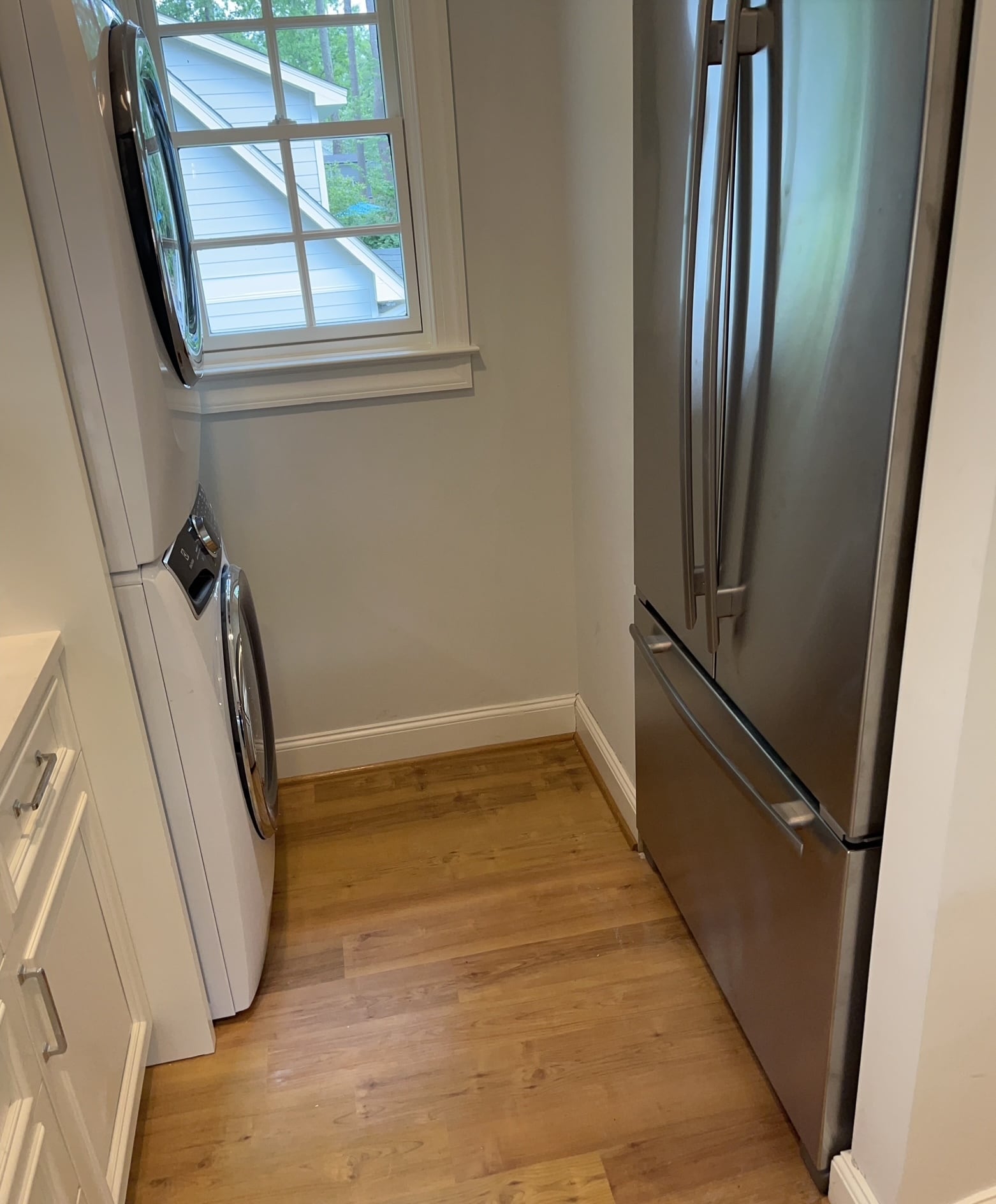 High end Appliances - 332 Lamont Dr