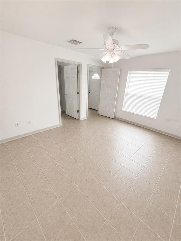 Building Photo - 3029 Walnut Ct