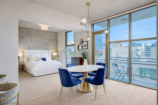 Building Photo - 353 E Bonneville Ave