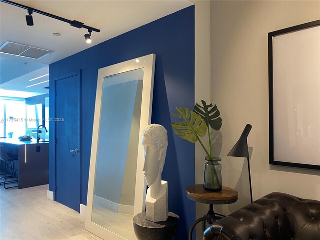 Building Photo - 888 Biscayne Blvd