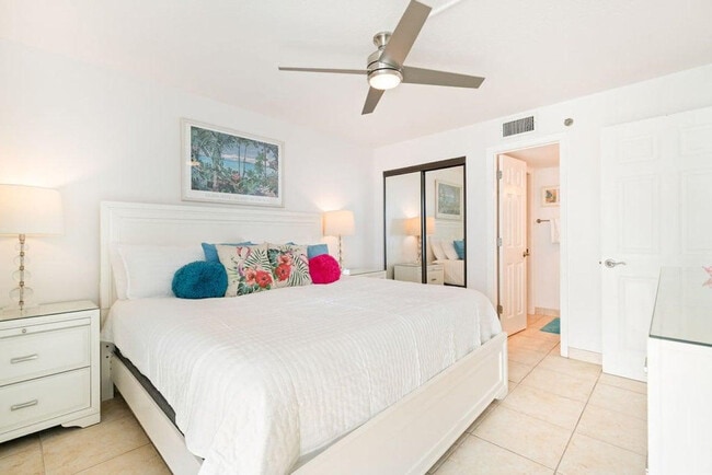 Building Photo - 3768 E County Hwy 30A