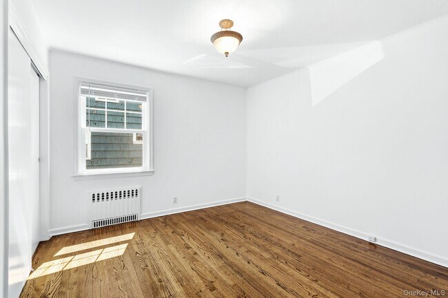 Building Photo - 317 Hornidge Rd