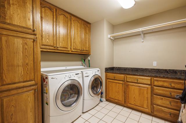 Building Photo - 3726 Pensacola Dr