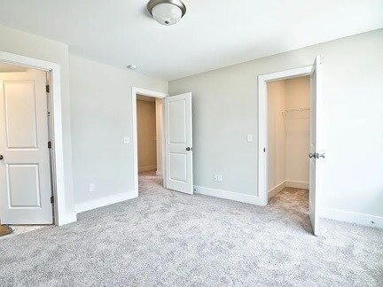Building Photo - 938 Kalu Dr