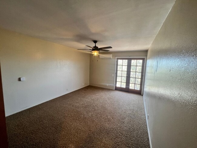 Building Photo - Stunning 3BR/3BA + Loft Home | 1,920 SqFt ...