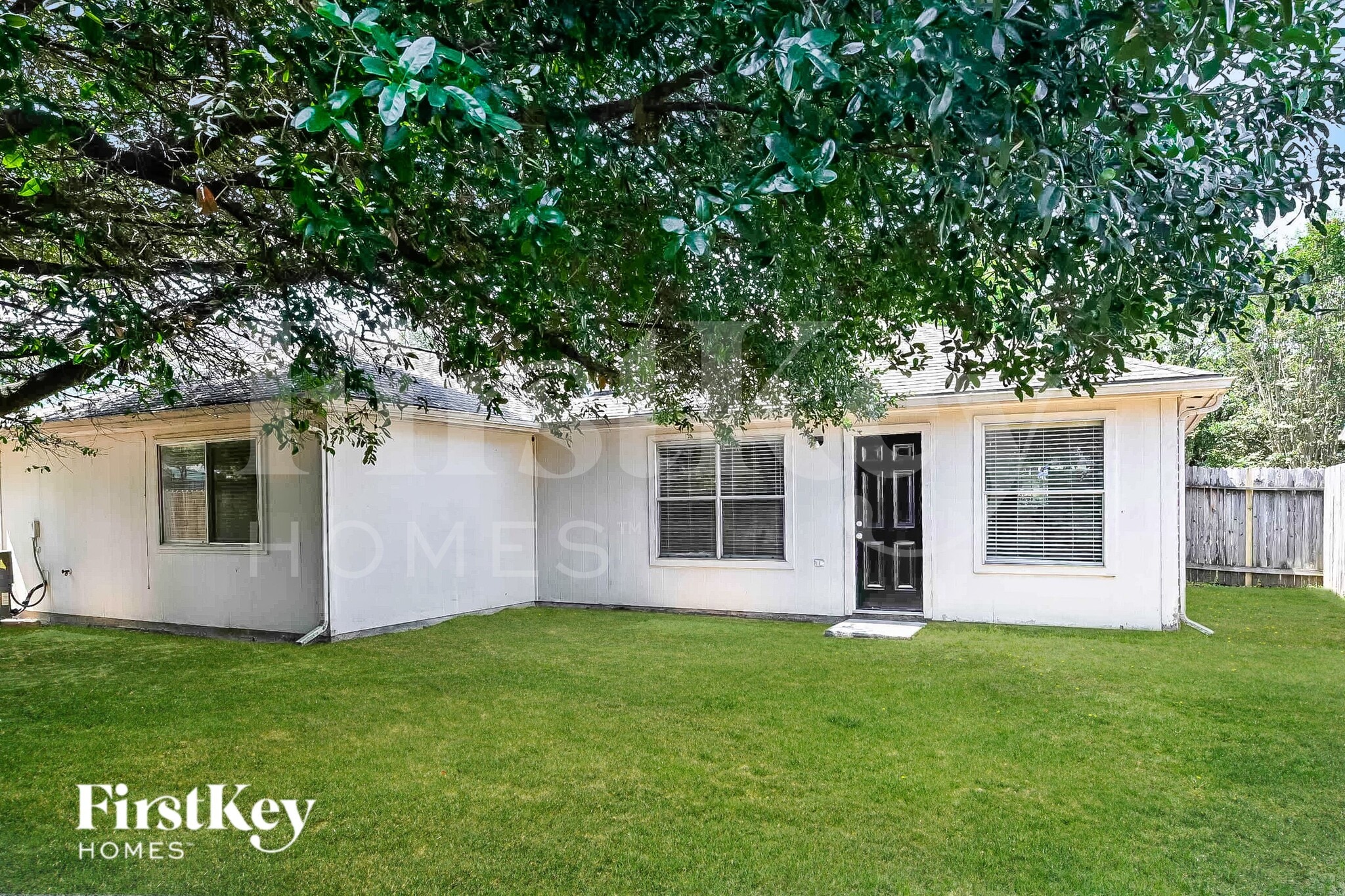 Building Photo - 28914 Stone Fox Dr