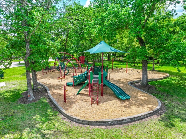 Building Photo - 111 Pheasant Run Dr