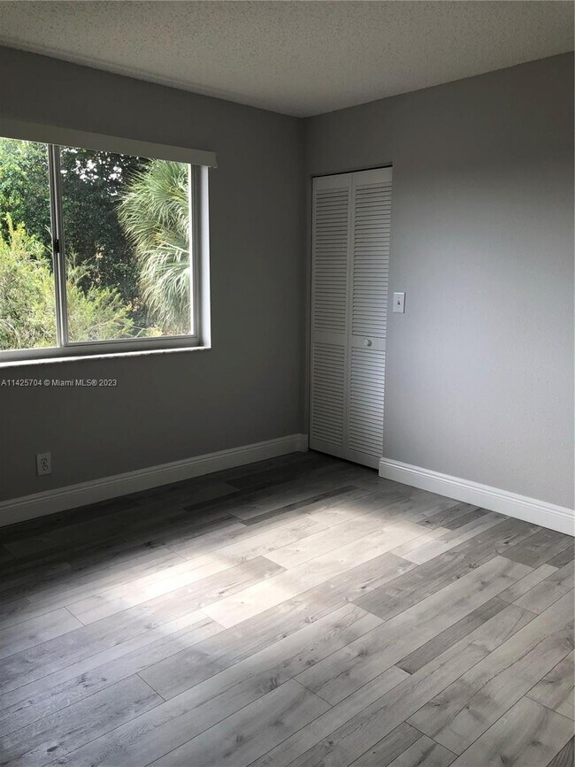 Building Photo - 3995 W McNab Rd