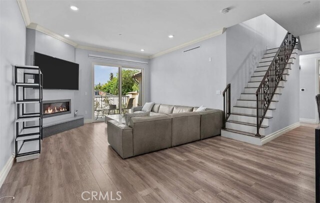 Building Photo - 201 N Reese Pl