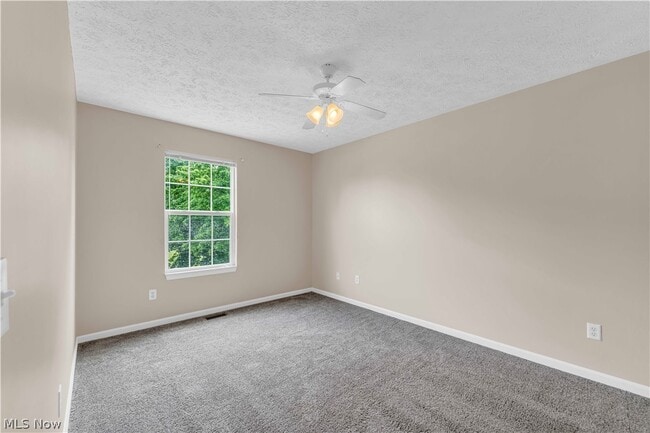 Building Photo - 1218 W 24th St