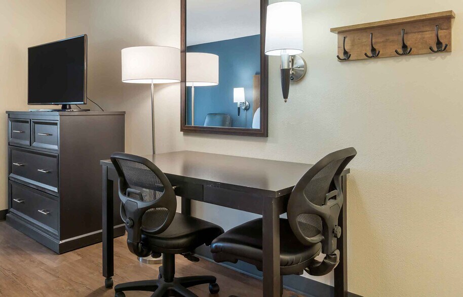 Building Photo - Furnished Studio-Seattle - Redmond