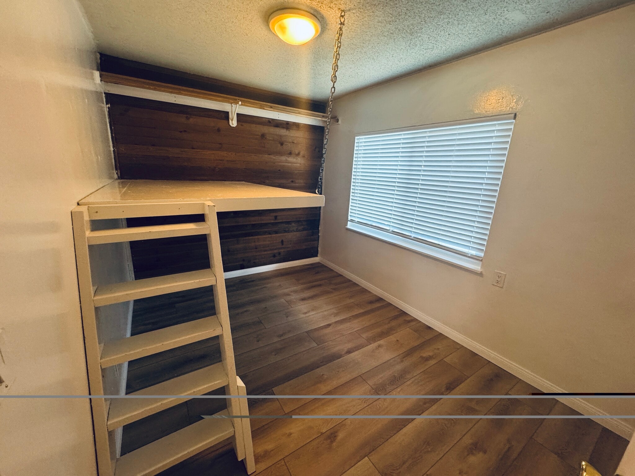 Building Photo - 6705 Trigo Rd