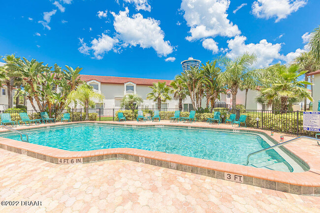 Building Photo - 200 Florida Shores Blvd
