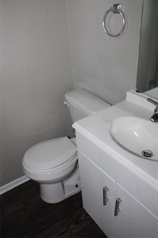 Building Photo - 526 Glen Cove St