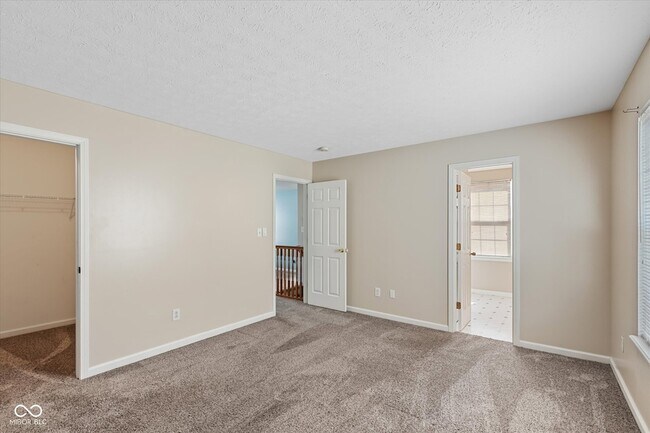 Building Photo - 2808 Dawnlake Dr