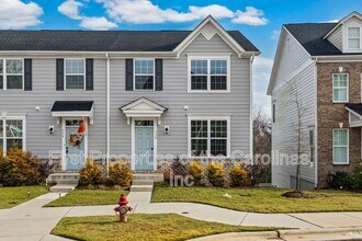 Building Photo - 332 Cramerton Mills Pkwy