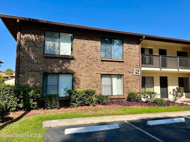 Primary Photo - 1515 Huntington Ln