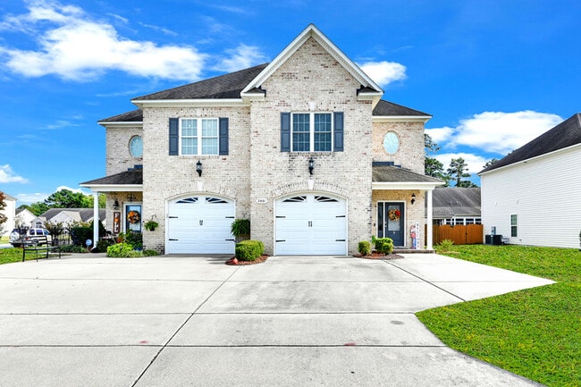 Building Photo - 2401 Dovedale Ct