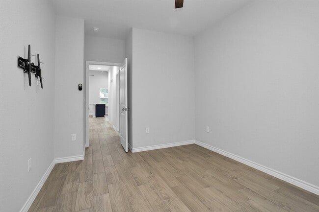 Building Photo - 16426 Eastchase St