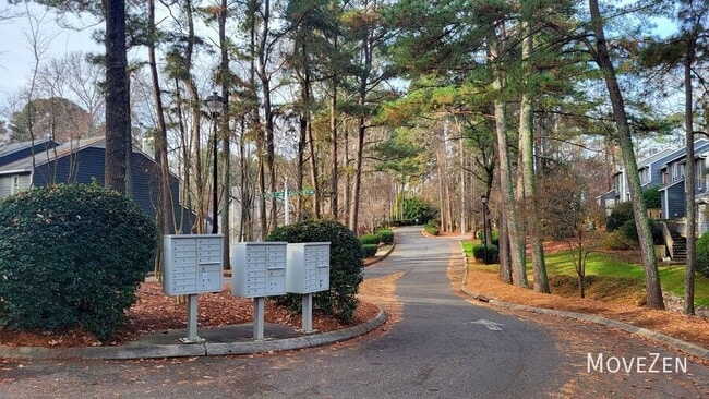 Building Photo - 117 Candace Pl