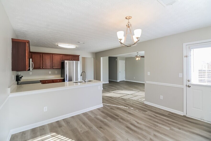 Building Photo - 1439 Persimmon Trace