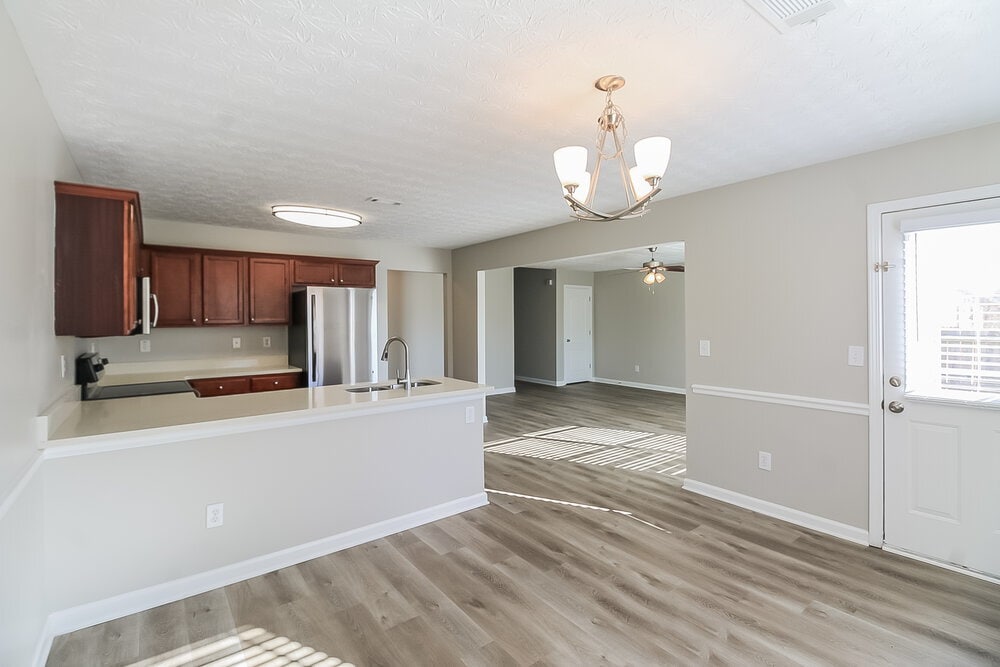 Building Photo - 1439 Persimmon Trce