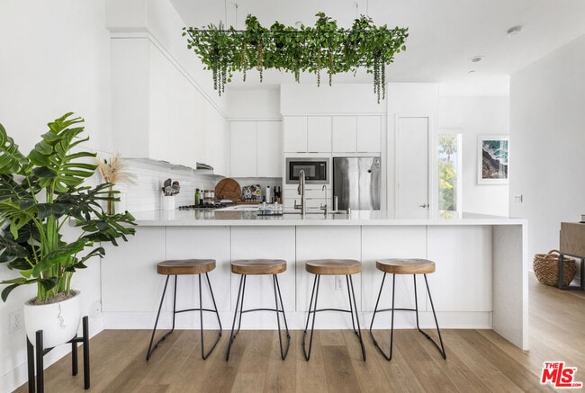 Building Photo - 10907 Otsego St