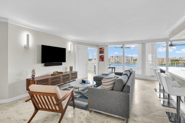Building Photo - 500 S Ocean Blvd