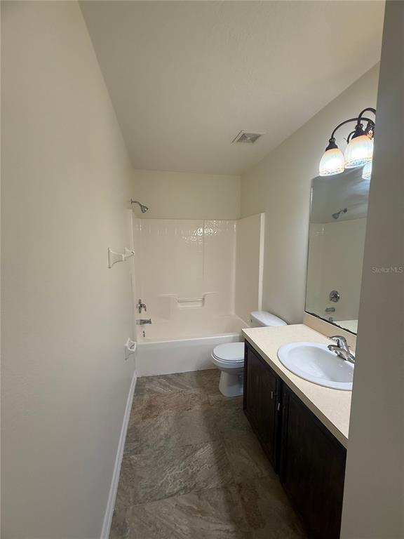 Building Photo - 401 Mallard Way