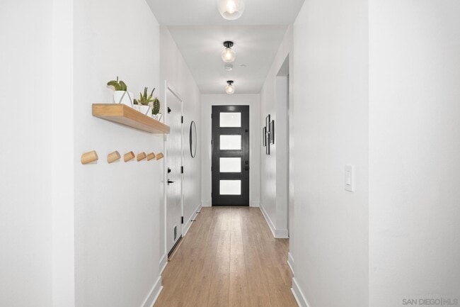 Building Photo - 8850 Weston Rd