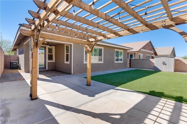 Building Photo - 420 Al Coda Pl