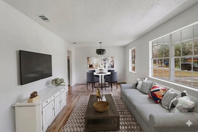 Building Photo - Georgetown Casa