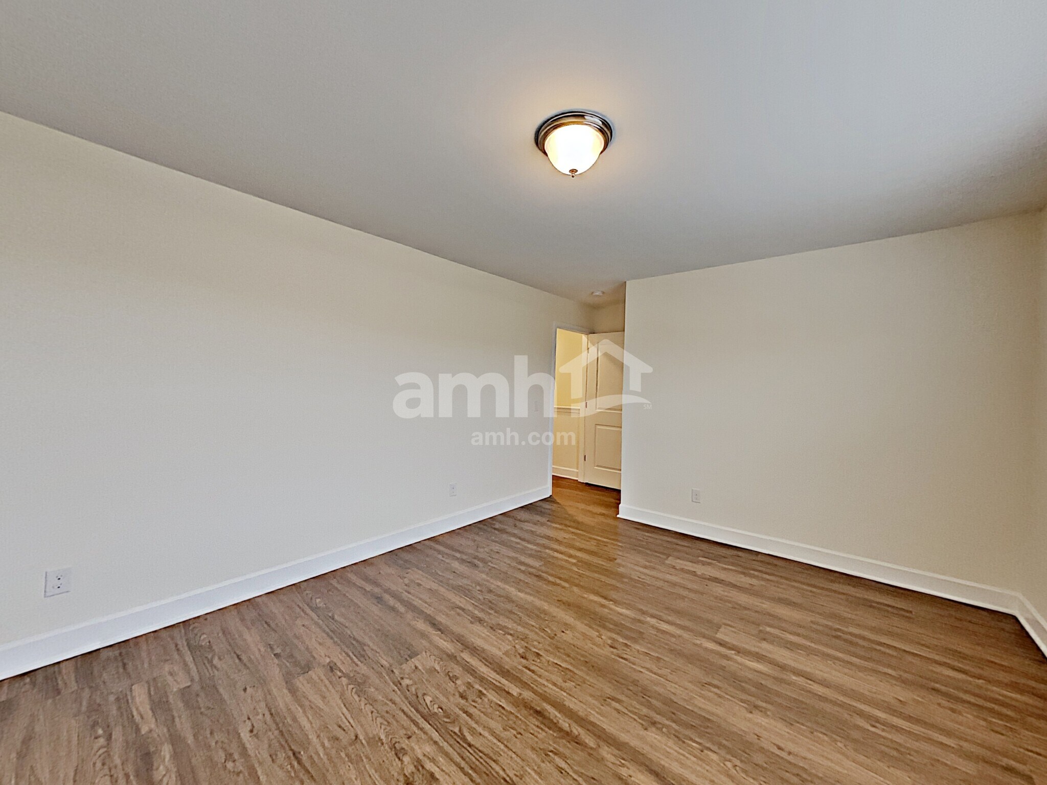 Building Photo - 5258 Lake Maxwell Dr