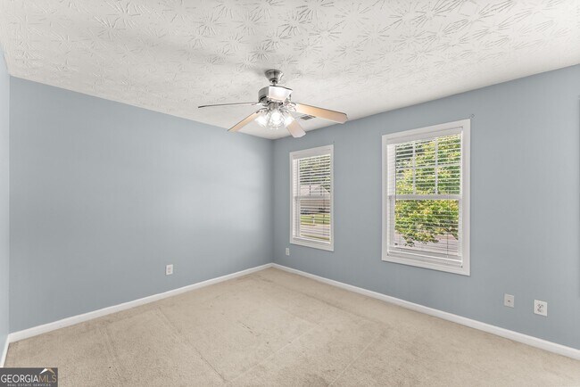 Building Photo - 104 Jameston Dr