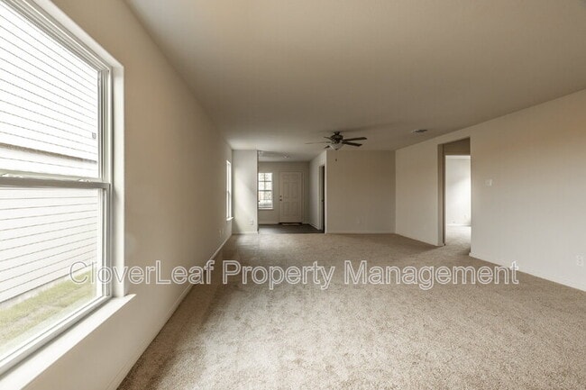 Building Photo - 712 Shoal Crk