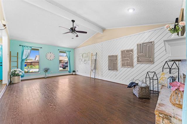 Building Photo - 6573 Ridglea Dr