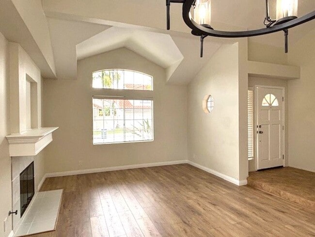 Building Photo - Stylish, Upgraded Laguna Niguel Home Ready...