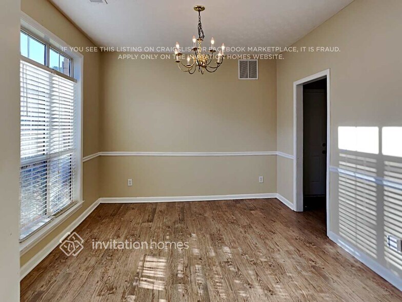 Building Photo - 115 Masters Dr