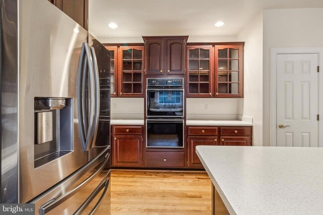 Building Photo - 2527 Hunter Mill Rd